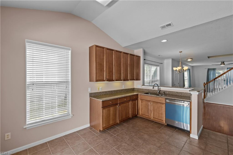 Photo 13 of 36 residential for sale in Virginia Beach virginia Photo 13 of 36 residential for sale in Virginia Beach virginia
