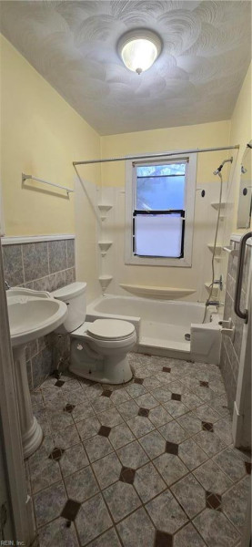 Photo 8 of 11 residential for sale in Suffolk virginia Photo 8 of 11 residential for sale in Suffolk virginia