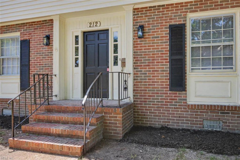 Photo 4 of 37 residential for sale in Hampton virginia Photo 4 of 37 residential for sale in Hampton virginia