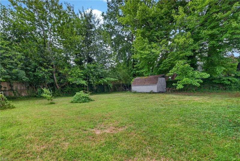 Photo 13 of 17 residential for sale in Virginia Beach virginia Photo 13 of 17 residential for sale in Virginia Beach virginia