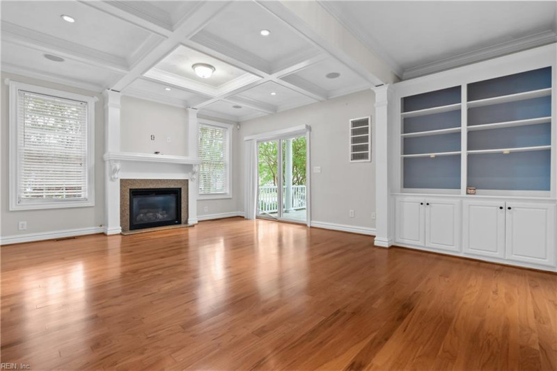 Photo 31 of 50 residential for sale in Norfolk virginia