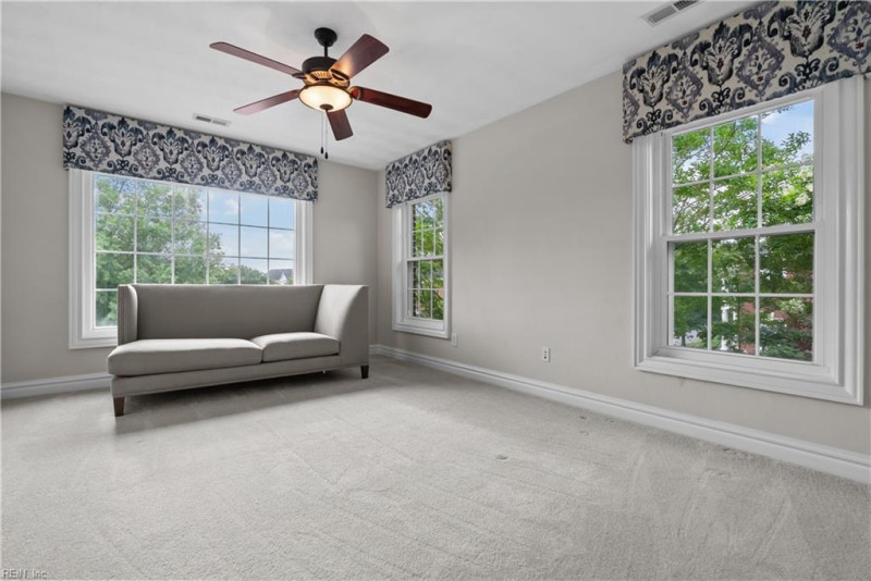 Photo 38 of 50 residential for sale in Norfolk virginia