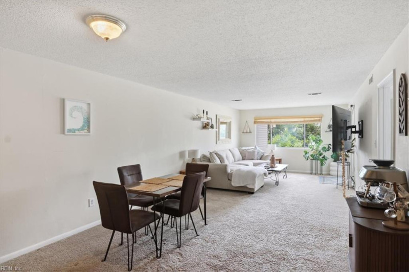 Photo 10 of 30 residential for sale in Virginia Beach virginia