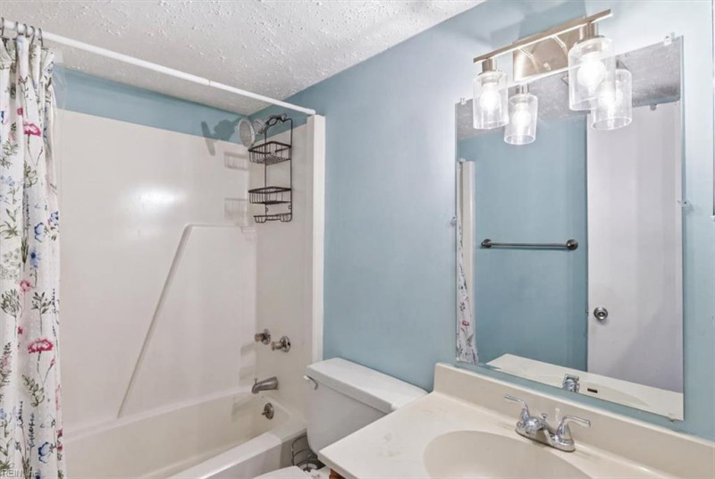 Photo 23 of 30 residential for sale in Virginia Beach virginia