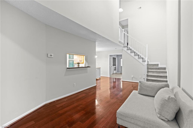 Photo 3 of 20 residential for sale in Chesapeake virginia