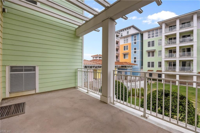 Photo 25 of 36 residential for sale in Virginia Beach virginia