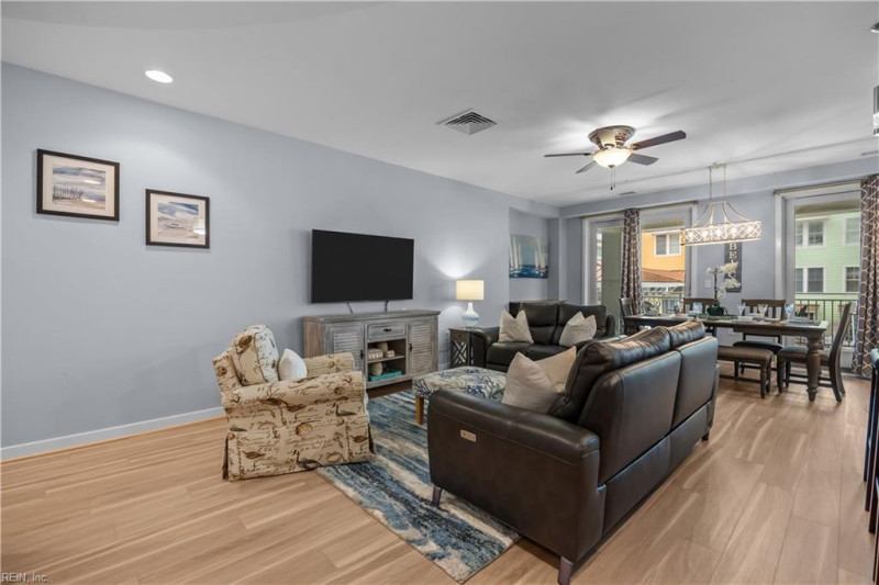 Photo 3 of 36 residential for sale in Virginia Beach virginia