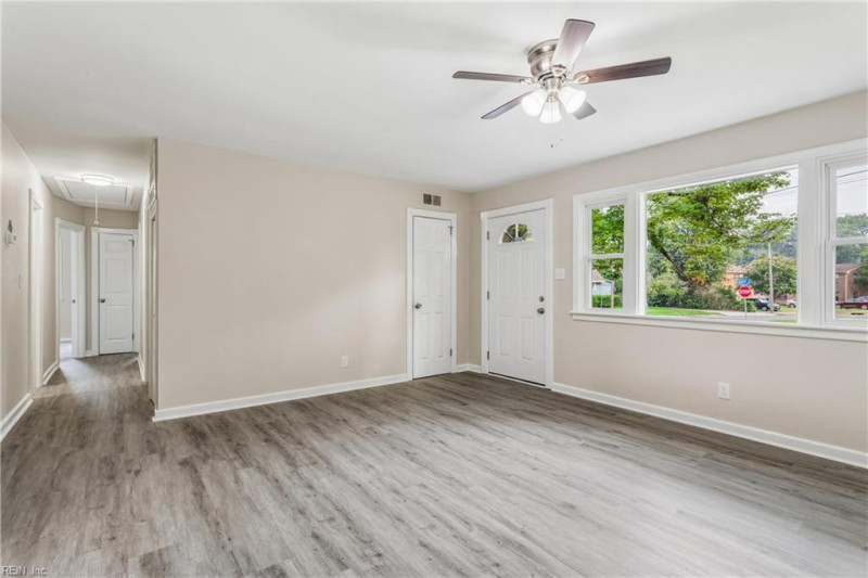 Photo 9 of 45 residential for sale in Norfolk virginia Photo 9 of 45 residential for sale in Norfolk virginia