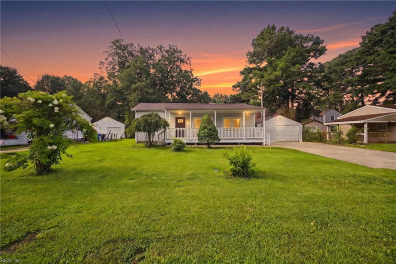 Photo 1 of 48 residential for sale in Portsmouth virginia