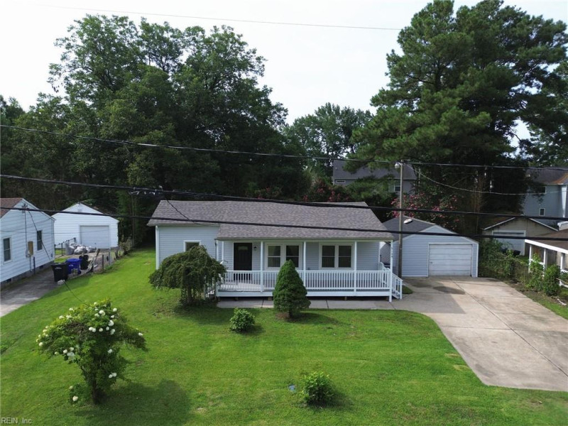 Photo 35 of 48 residential for sale in Portsmouth virginia