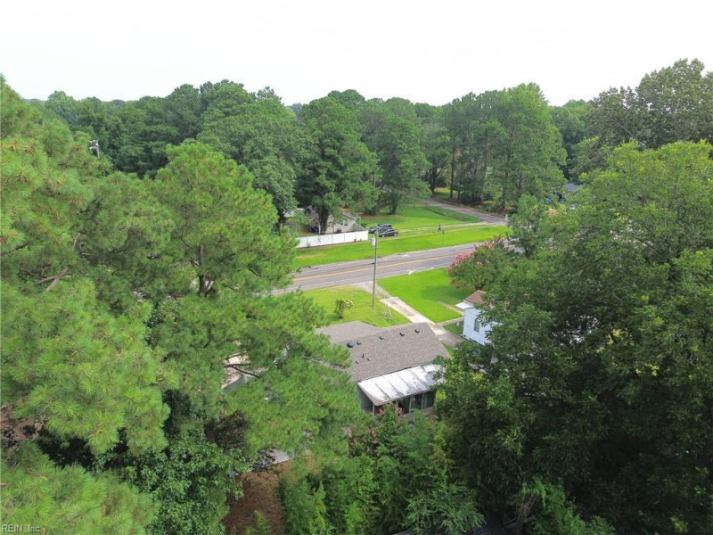 Photo 38 of 48 residential for sale in Portsmouth virginia
