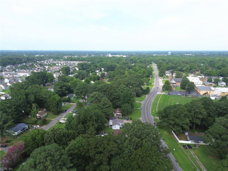 Photo 39 of 48 residential for sale in Portsmouth virginia