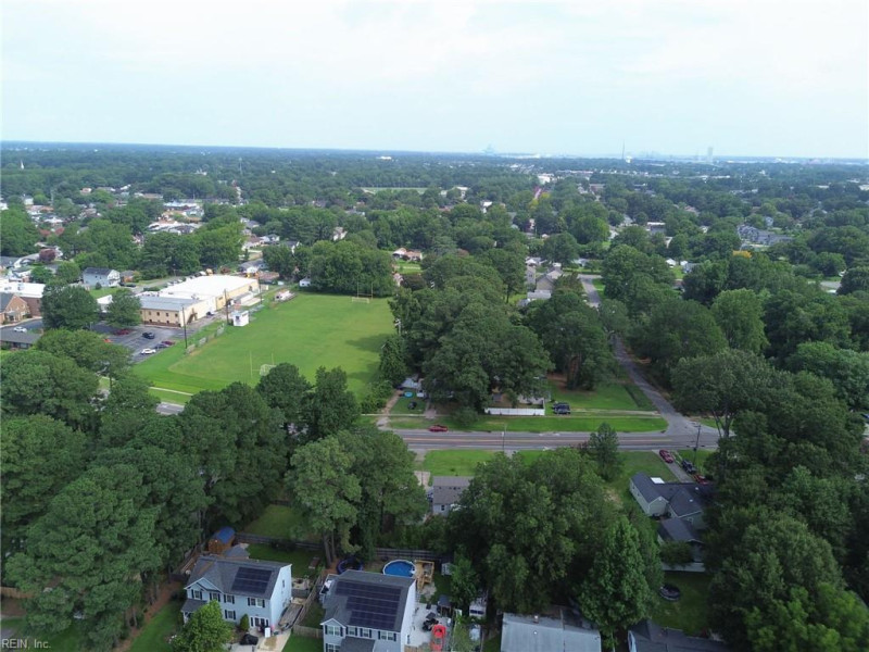 Photo 43 of 48 residential for sale in Portsmouth virginia