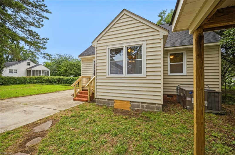 Photo 18 of 28 residential for sale in Portsmouth virginia Photo 18 of 28 residential for sale in Portsmouth virginia