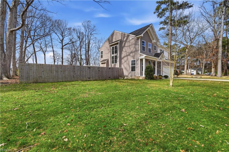 Photo 5 of 45 residential for sale in Chesapeake virginia
