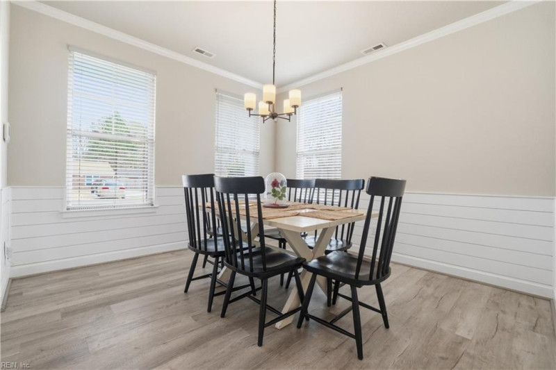 Photo 9 of 45 residential for sale in Chesapeake virginia