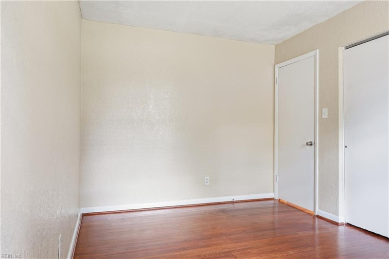Photo 24 of 34 residential for sale in Virginia Beach virginia