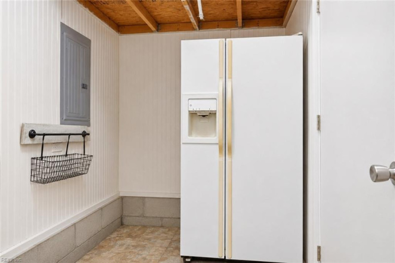 Photo 25 of 34 residential for sale in Virginia Beach virginia