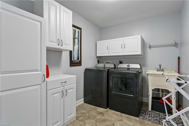 Photo 25 of 50 residential for sale in Newport News virginia