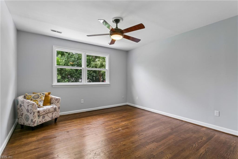 Photo 26 of 50 residential for sale in Newport News virginia