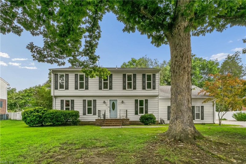Photo 3 of 50 residential for sale in Newport News virginia