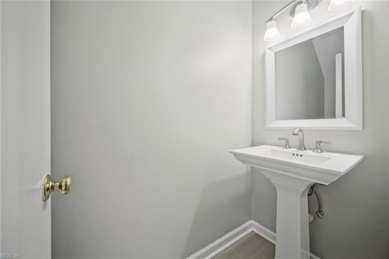 Photo 22 of 44 residential for sale in Chesapeake virginia Photo 22 of 44 residential for sale in Chesapeake virginia