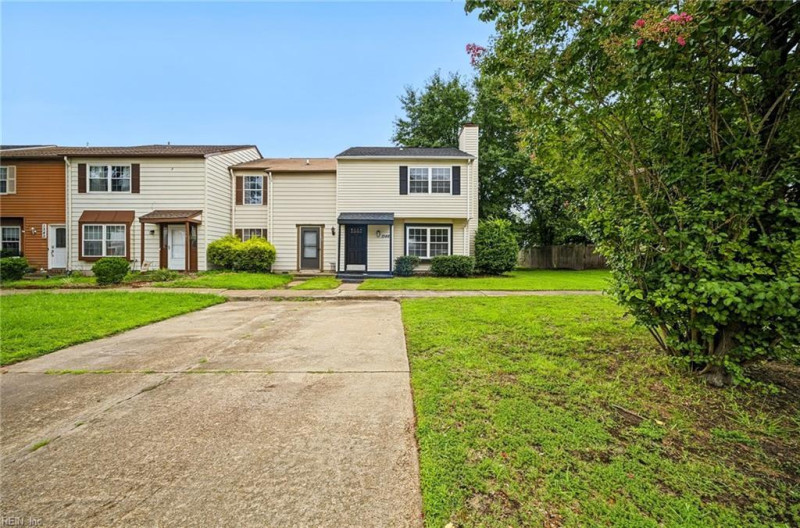 Photo 3 of 44 residential for sale in Chesapeake virginia Photo 3 of 44 residential for sale in Chesapeake virginia