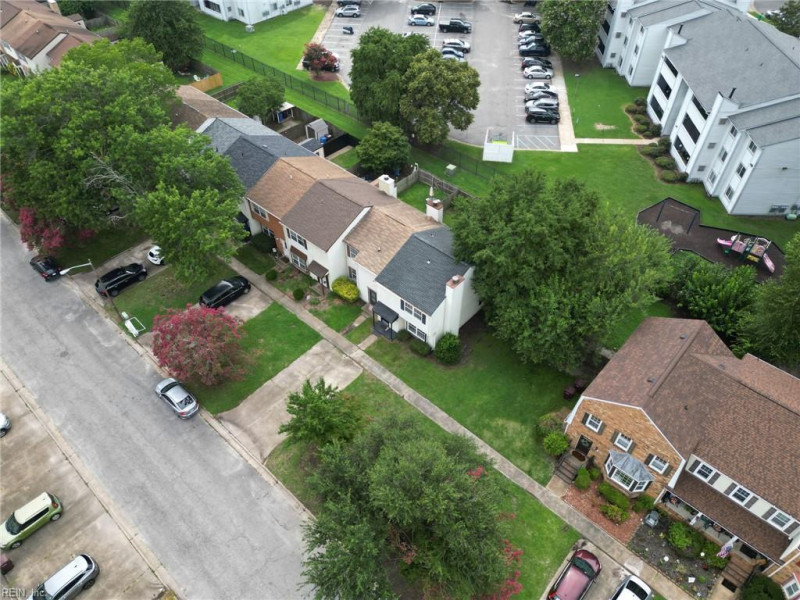 Photo 32 of 44 residential for sale in Chesapeake virginia Photo 32 of 44 residential for sale in Chesapeake virginia