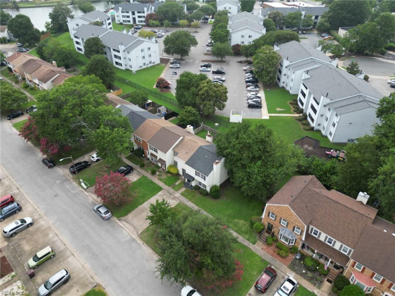 Photo 34 of 44 residential for sale in Chesapeake virginia Photo 34 of 44 residential for sale in Chesapeake virginia