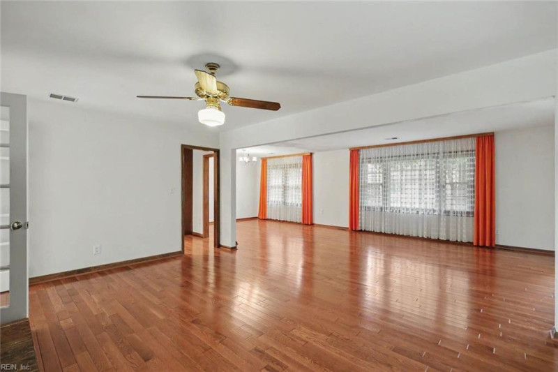 Photo 16 of 74 residential for sale in Norfolk virginia Photo 16 of 74 residential for sale in Norfolk virginia