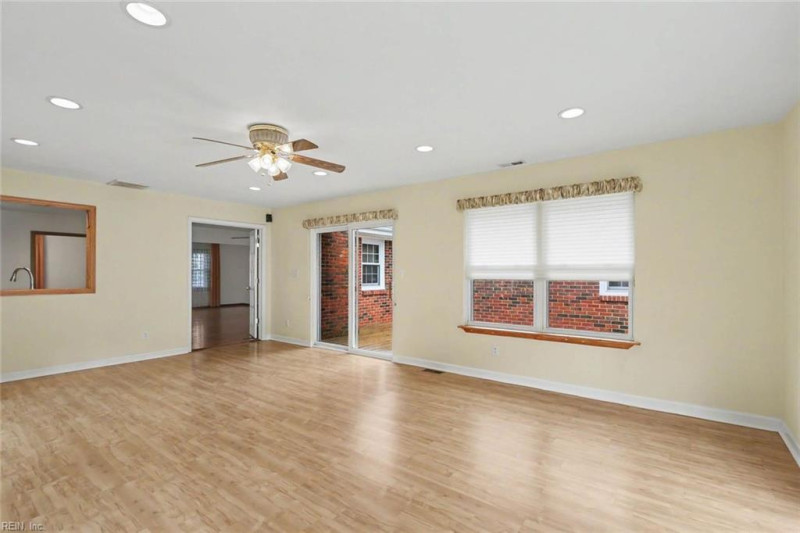 Photo 19 of 74 residential for sale in Norfolk virginia Photo 19 of 74 residential for sale in Norfolk virginia