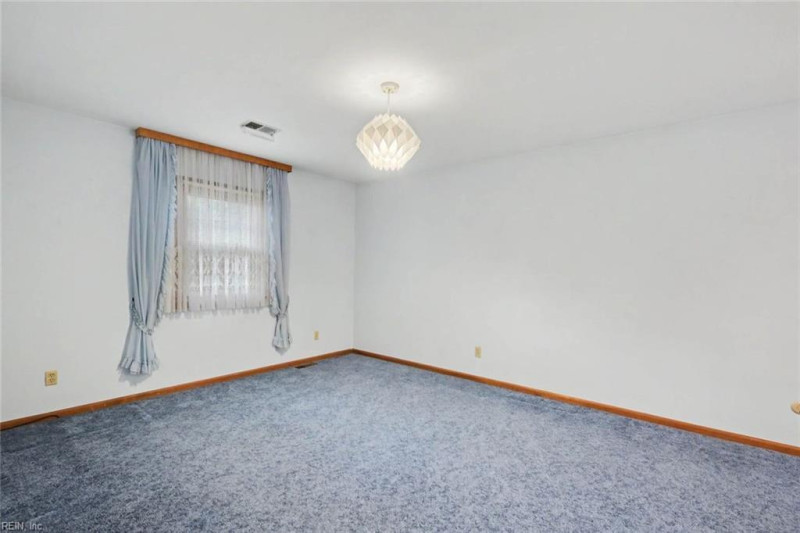 Photo 27 of 74 residential for sale in Norfolk virginia Photo 27 of 74 residential for sale in Norfolk virginia