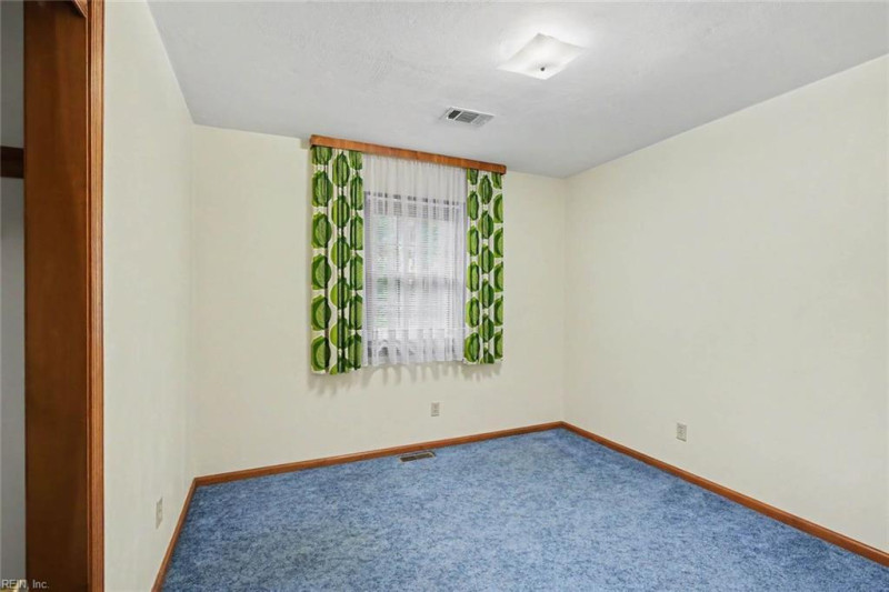 Photo 33 of 74 residential for sale in Norfolk virginia Photo 33 of 74 residential for sale in Norfolk virginia