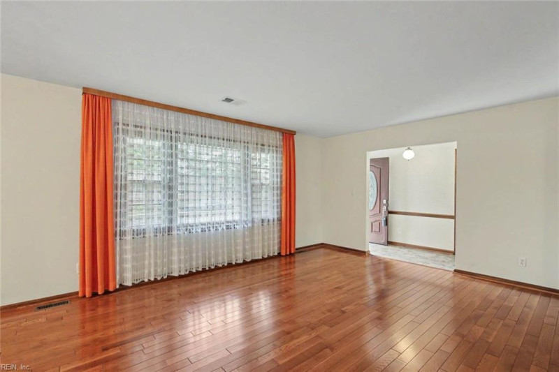 Photo 44 of 74 residential for sale in Norfolk virginia Photo 44 of 74 residential for sale in Norfolk virginia