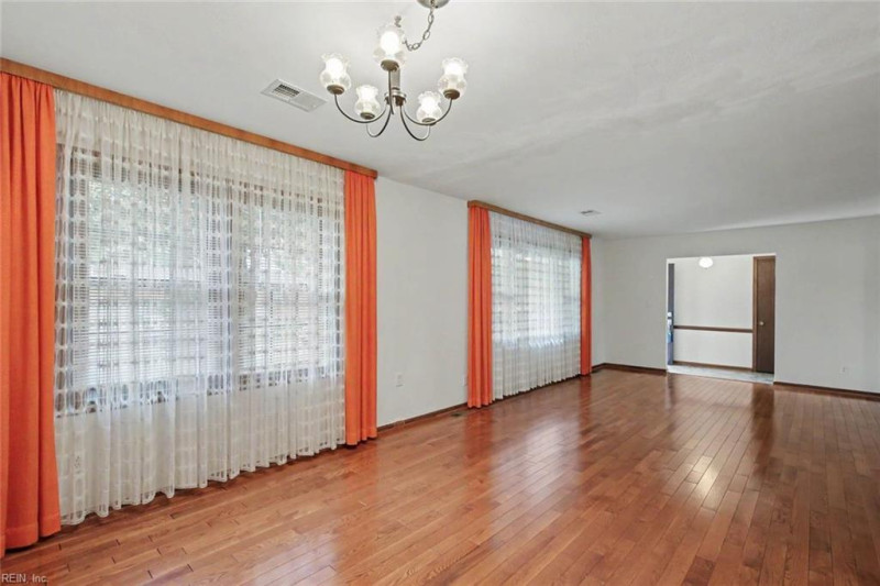 Photo 48 of 74 residential for sale in Norfolk virginia Photo 48 of 74 residential for sale in Norfolk virginia