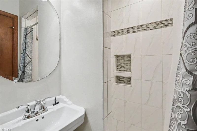 Photo 67 of 74 residential for sale in Norfolk virginia Photo 67 of 74 residential for sale in Norfolk virginia