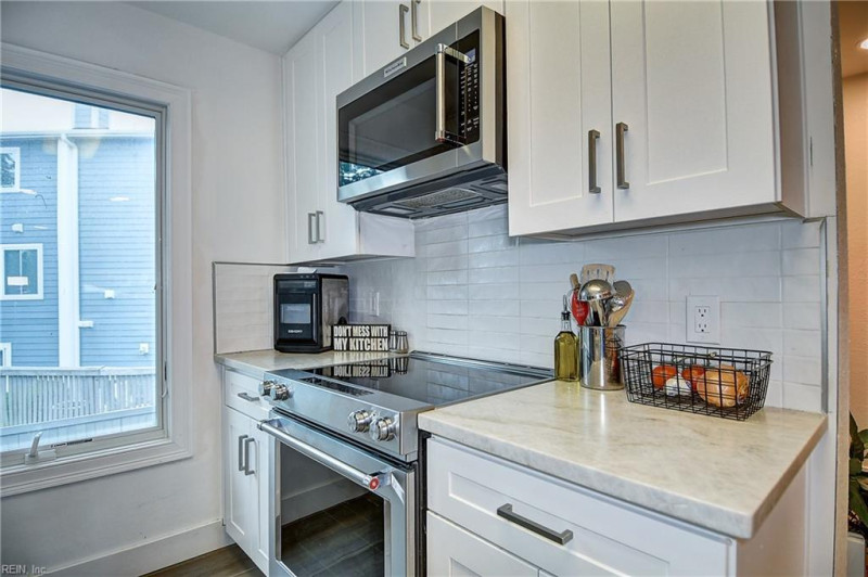 Photo 12 of 28 residential for sale in Virginia Beach virginia