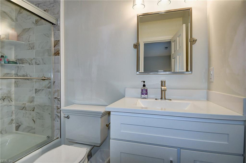 Photo 20 of 28 residential for sale in Virginia Beach virginia