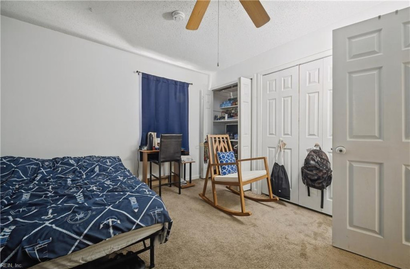 Photo 13 of 37 residential for sale in Virginia Beach virginia