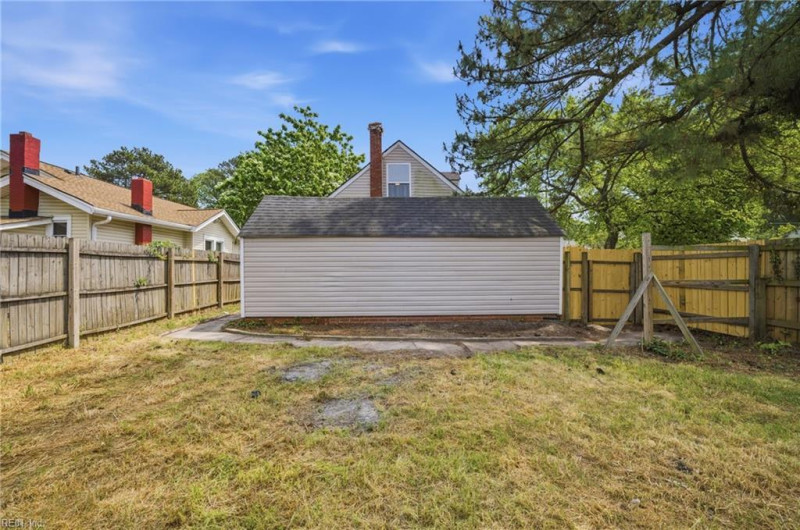 Photo 35 of 36 residential for sale in Norfolk virginia Photo 35 of 36 residential for sale in Norfolk virginia