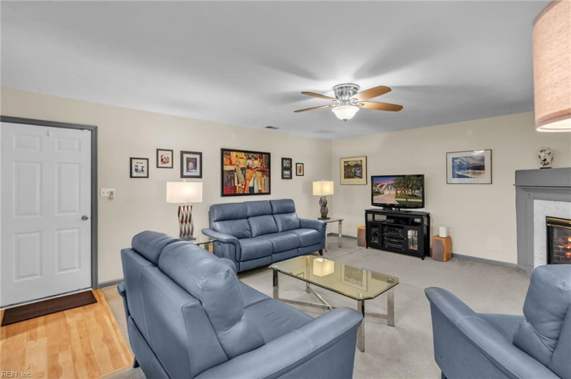 Photo 19 of 45 residential for sale in Norfolk virginia