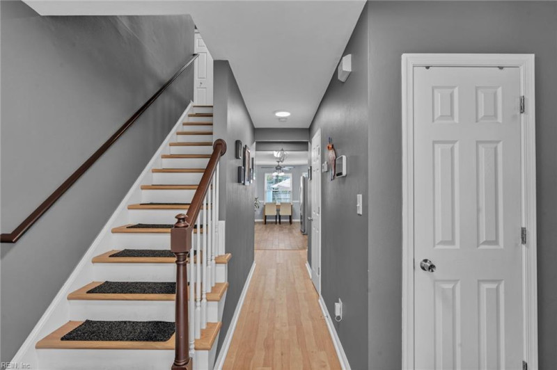 Photo 6 of 45 residential for sale in Norfolk virginia
