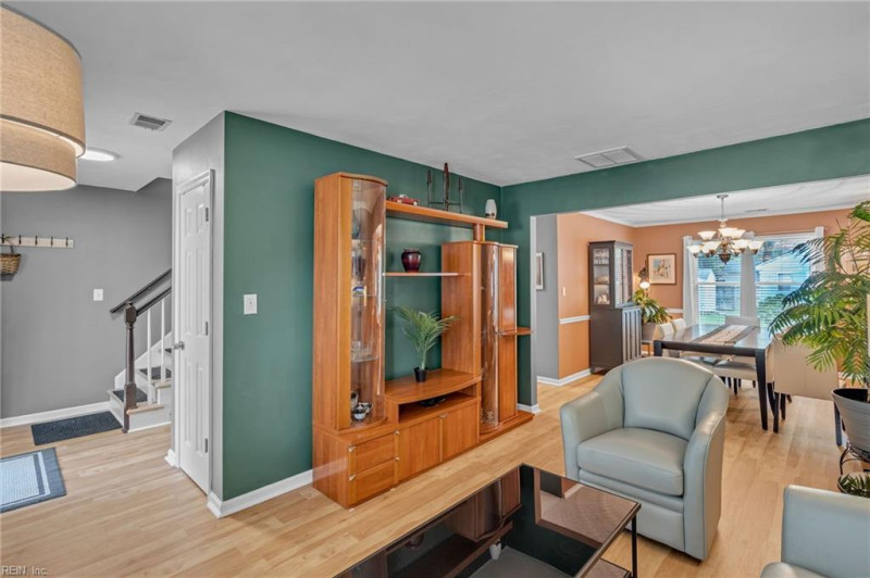 Photo 9 of 45 residential for sale in Norfolk virginia