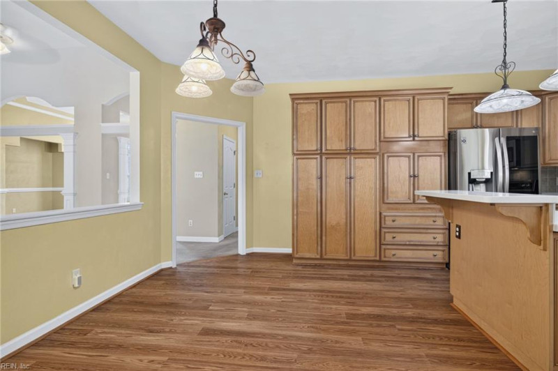 Photo 17 of 49 residential for sale in Chesapeake virginia
