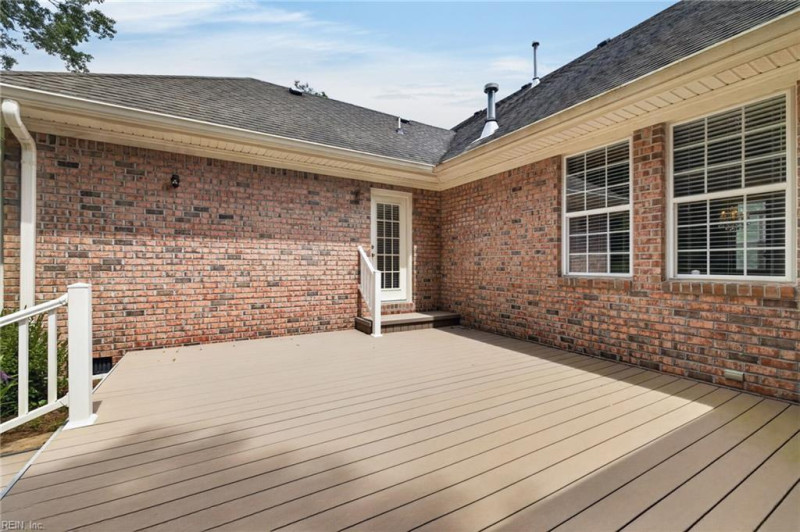Photo 19 of 49 residential for sale in Chesapeake virginia