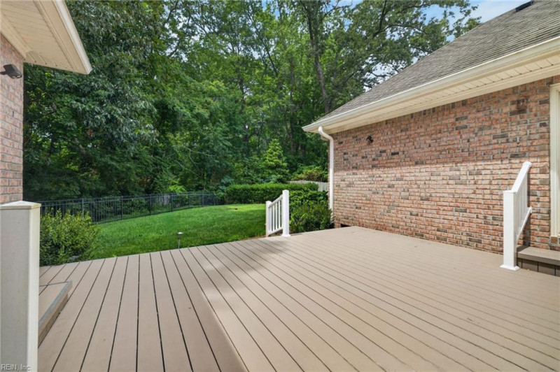 Photo 20 of 49 residential for sale in Chesapeake virginia