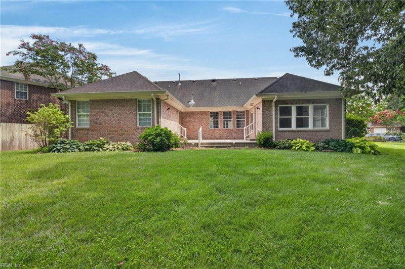 Photo 22 of 49 residential for sale in Chesapeake virginia