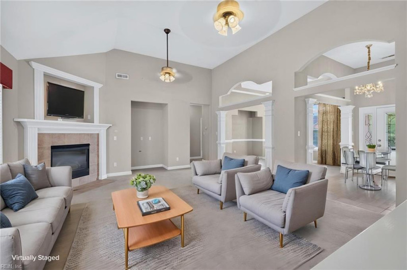 Photo 3 of 49 residential for sale in Chesapeake virginia