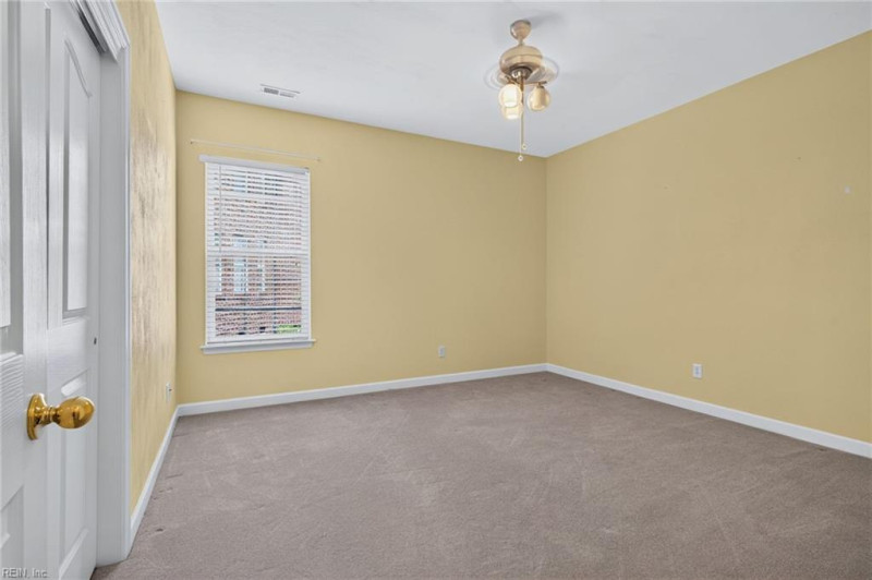 Photo 34 of 49 residential for sale in Chesapeake virginia