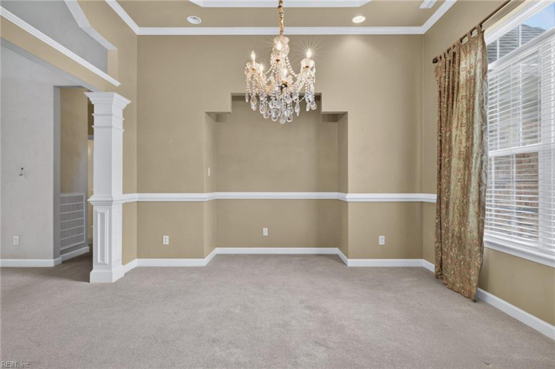 Photo 8 of 49 residential for sale in Chesapeake virginia